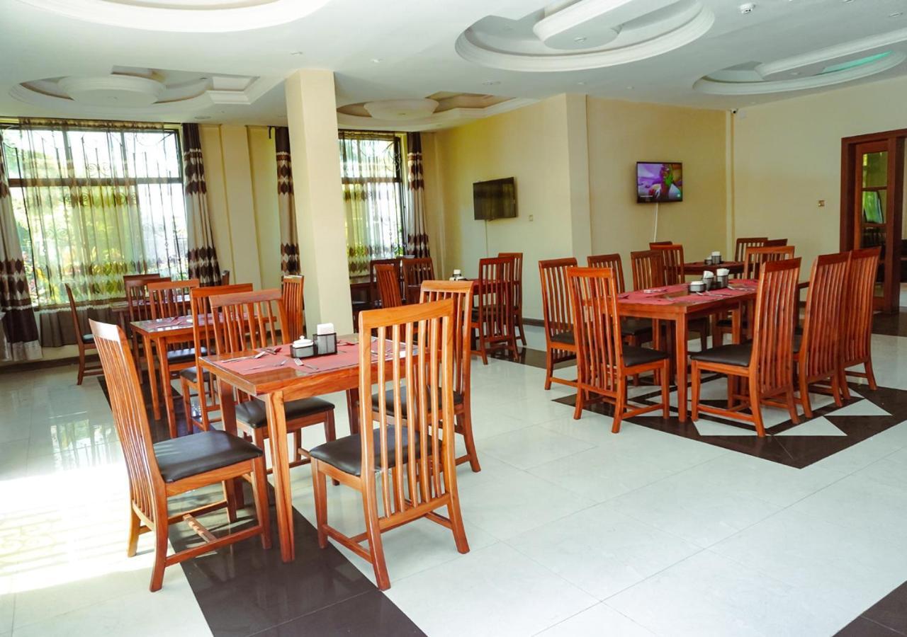 Senator Hotel Arusha Kültér fotó